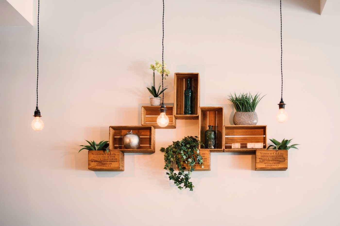 Comment fabriquer des étagères en bois soi-même ?